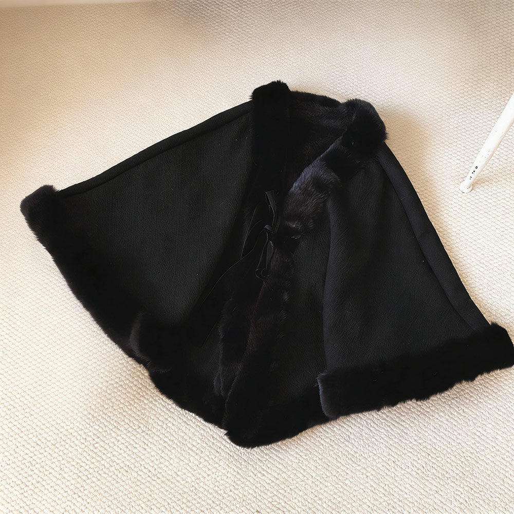 Elegant Plush Bow Cape SE23820