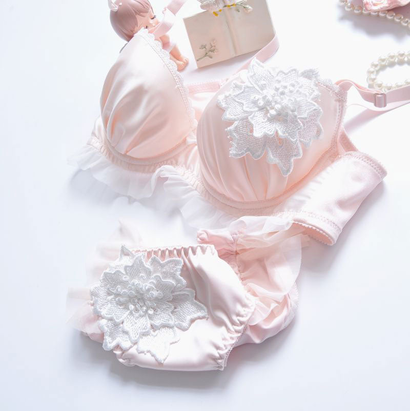 Embroidery Flower Underwear Set SE22801