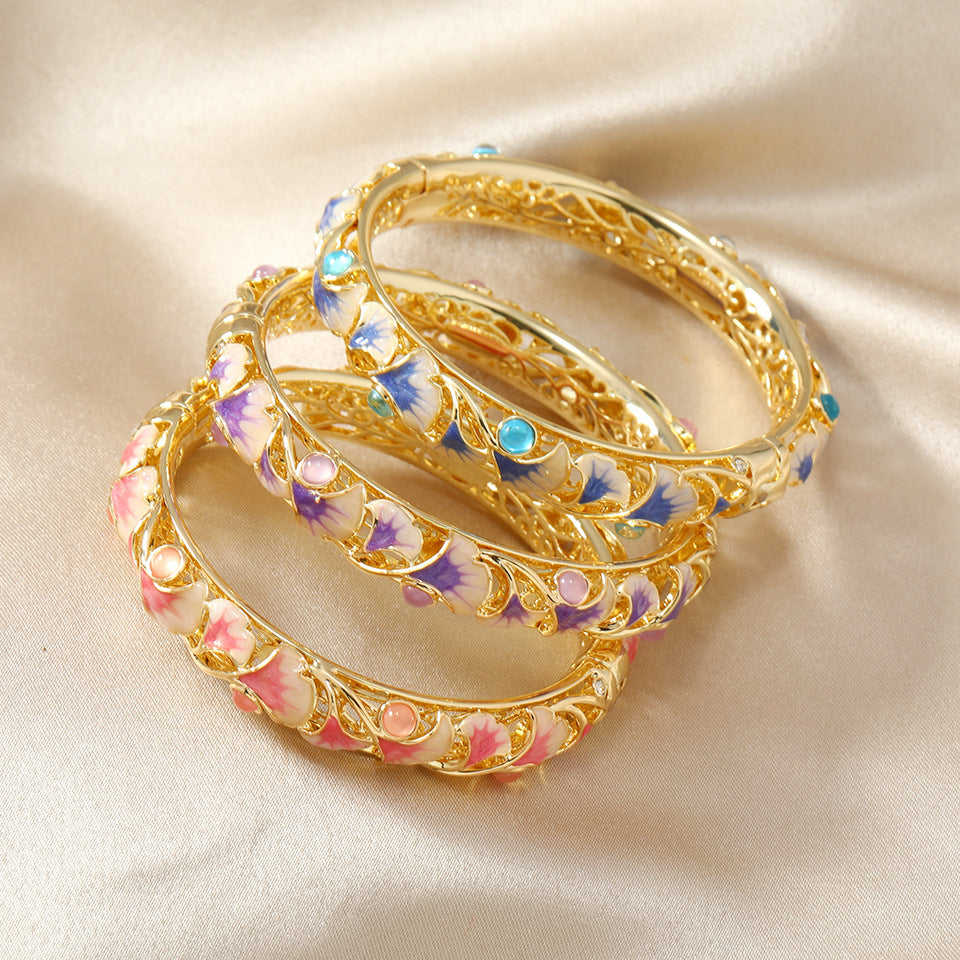 Hollow Flower Bracelet SE23587