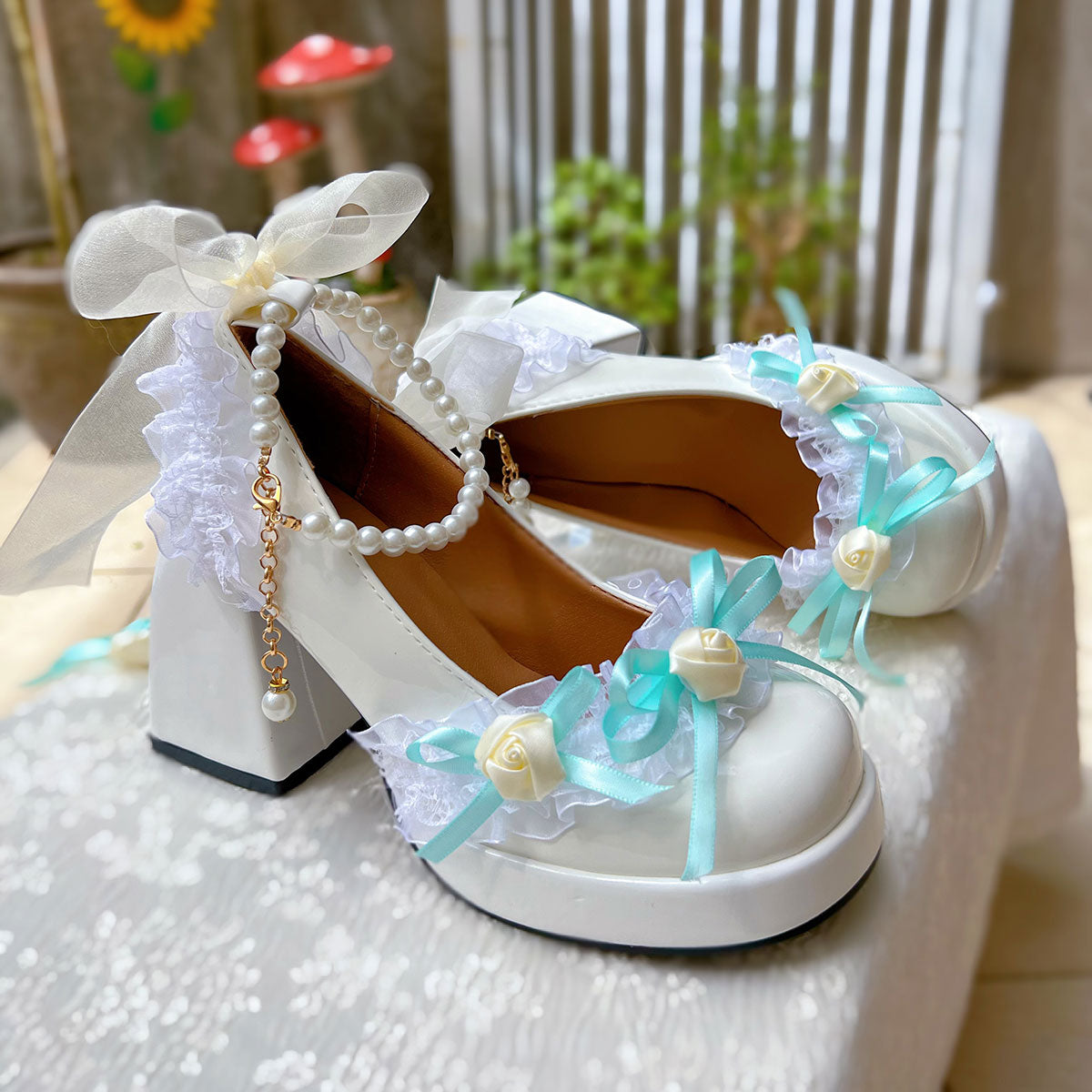 Lace Flower Bow Heel Shoes SE23419