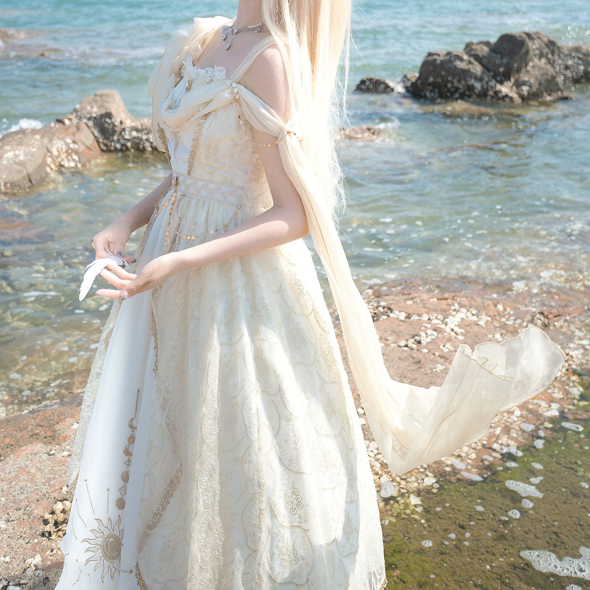 Lace Star Moon dress SE23337
