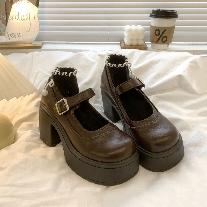 Retro Chunky Heels Shoes SE23369