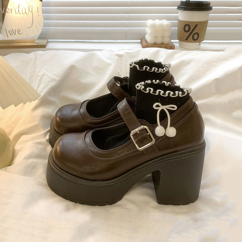 Retro Chunky Heels Shoes SE23369