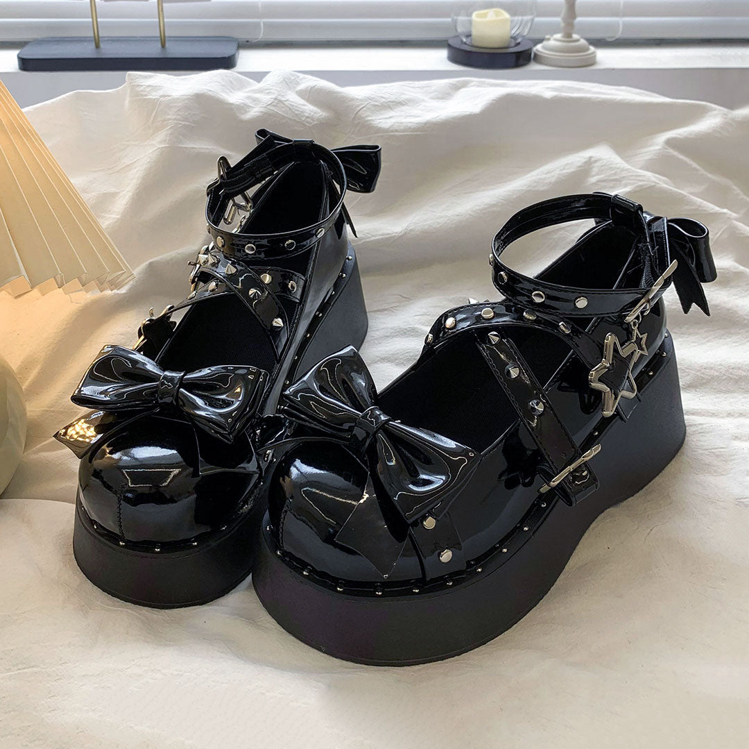 Rivet Bow Platform Shoes SE23169