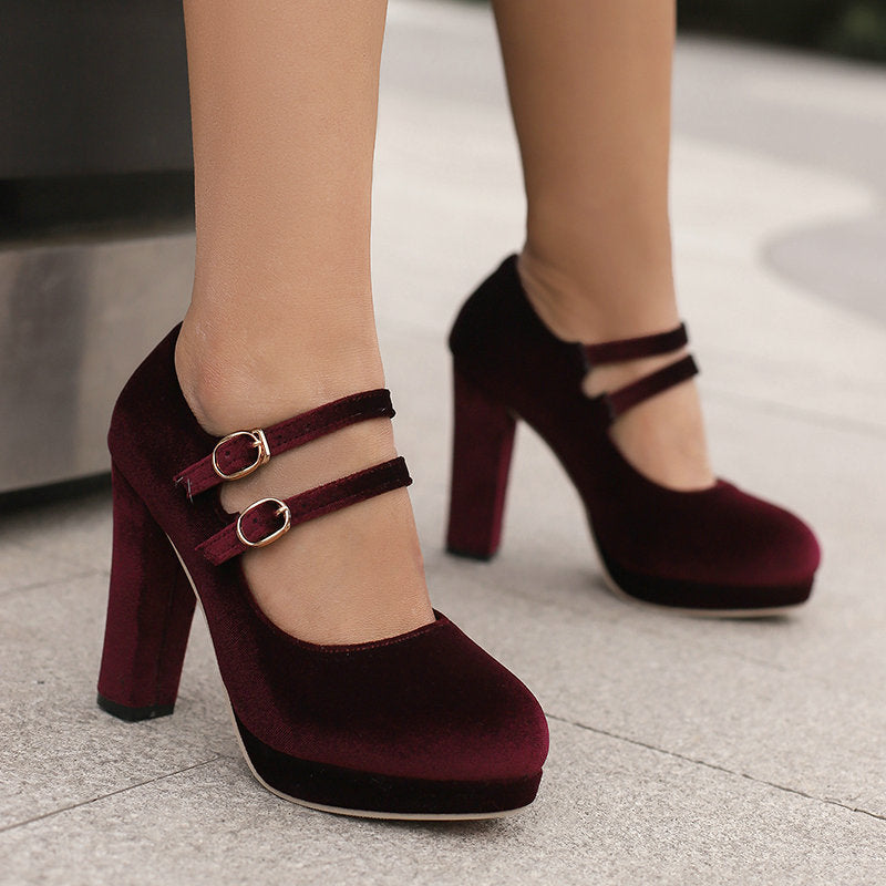 Velvet Heels SE23184