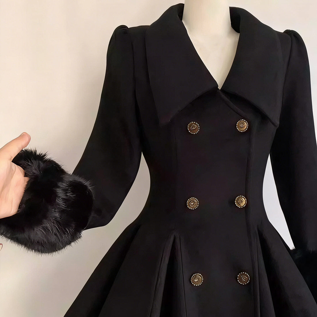 Vintage Black Fitted Coat SE23850