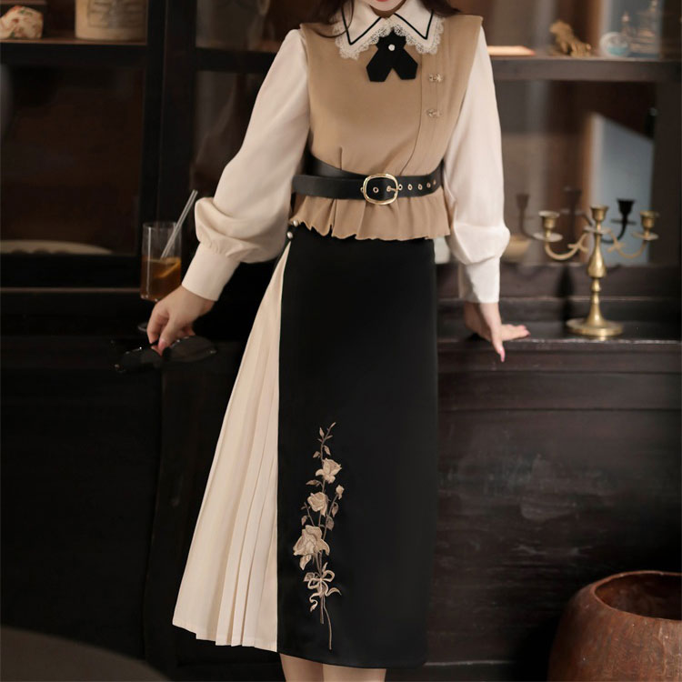 Lace Bow Blouse Floral Skirt Set SE22748