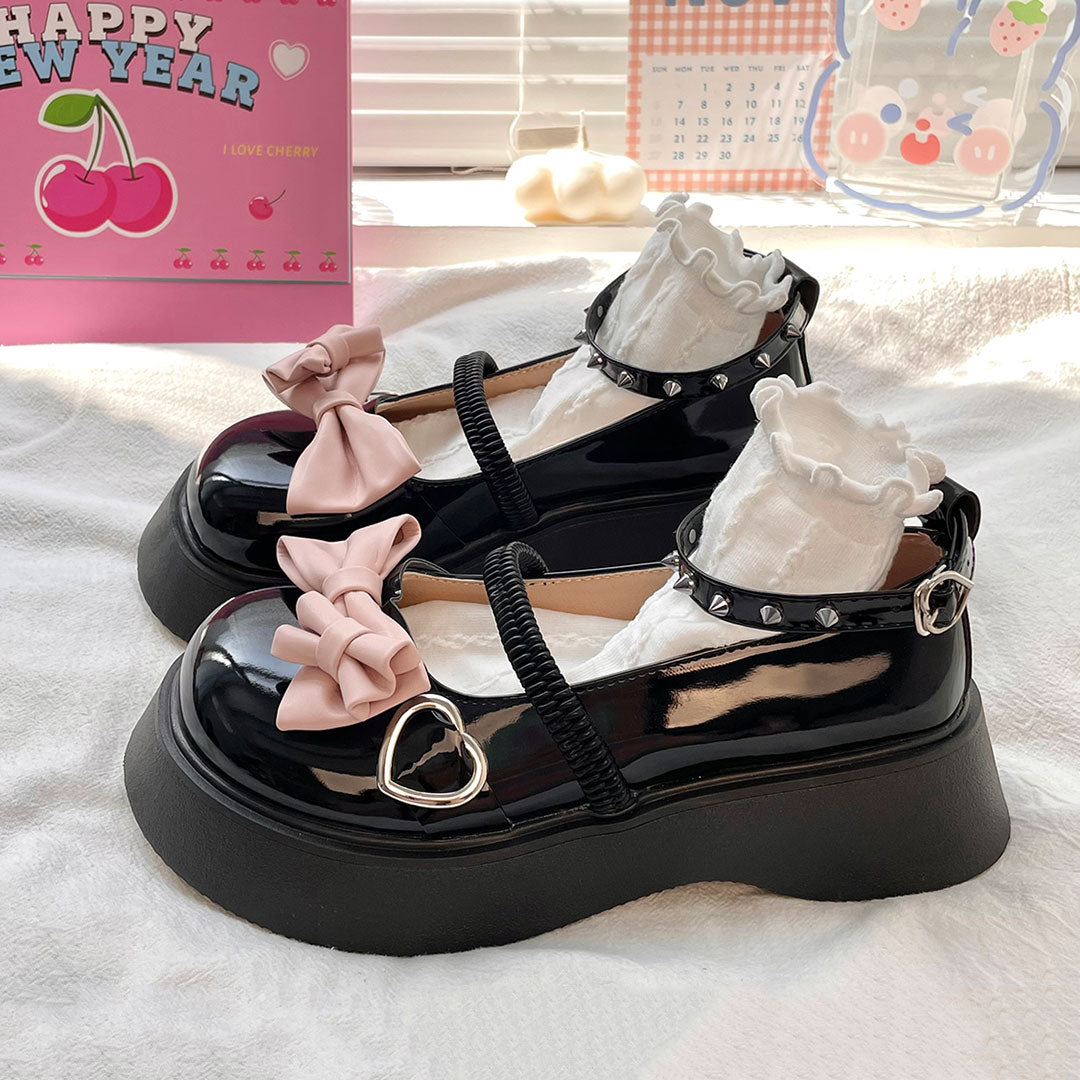 Rivet Bow Platform Shoes SE22644