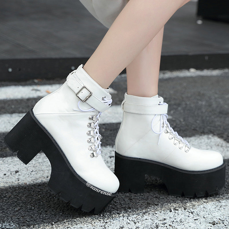 Black/White Combat Boots SE21146