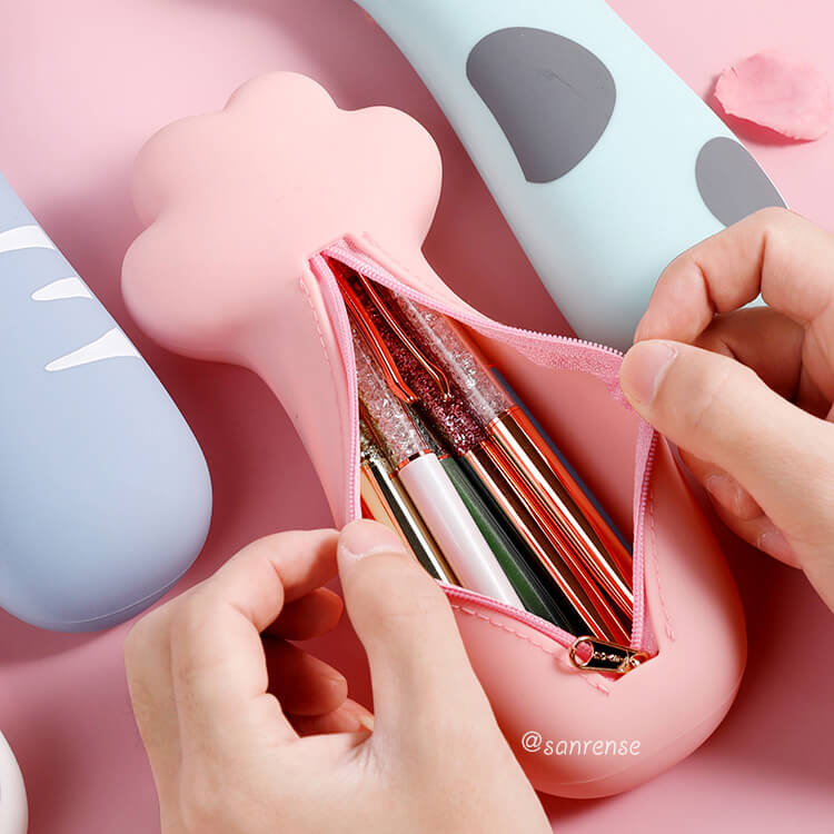 Cute Cat Claw Silica Pencil Case SE21108