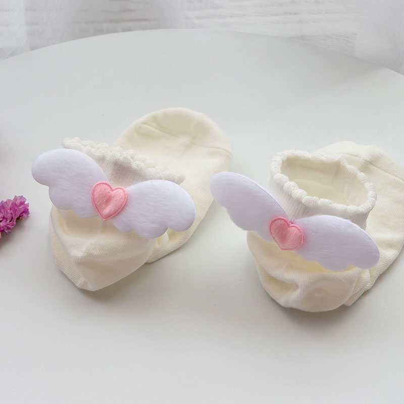 Kawaii Wing Socks SE22515