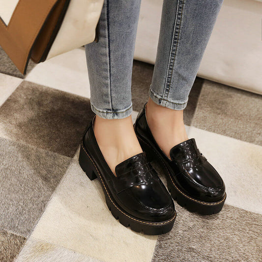 Patent Leather Student Shoes SE21583