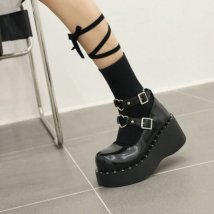 Punk Love Rivet Shoes SE21929