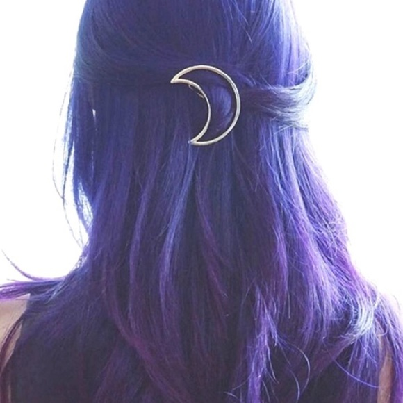 Crescent Moon Hair Clip SE10873