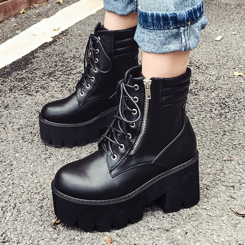 Biker cheap boots heel