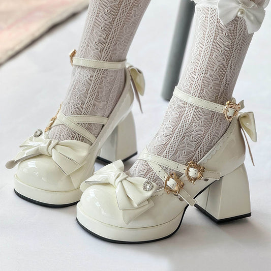 Bow With Thick Heels SE23179