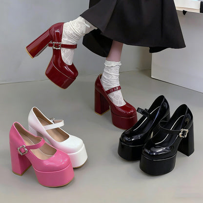 Chunky Block Heel Retro Style SE23836
