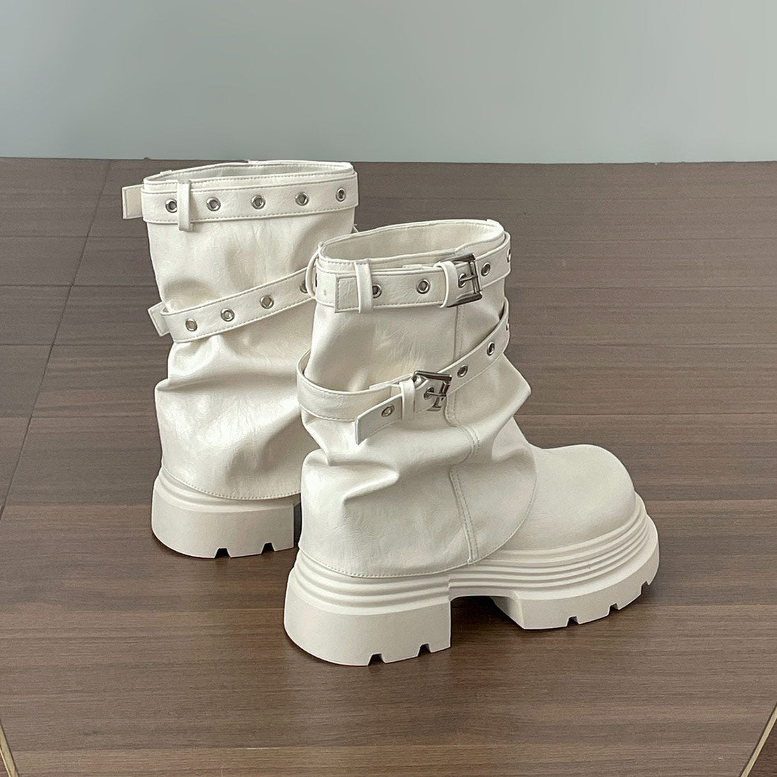 Chunky Platform Buckle Strap Ankle Boots SE23834