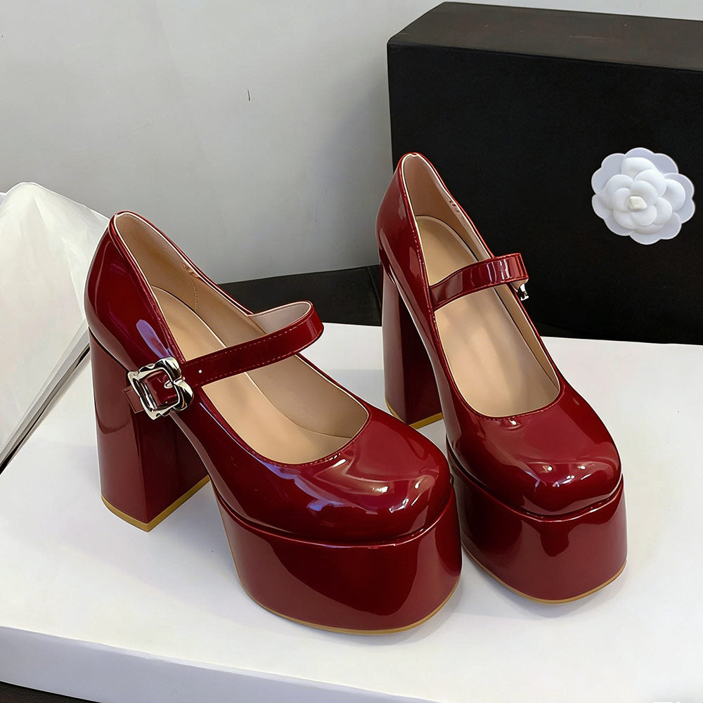 Chunky Block Heel Retro Style SE23836