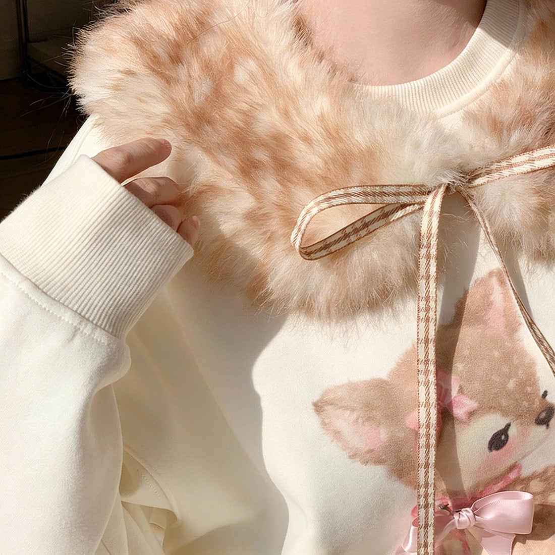 Deer Fleece Pullover Sweatshirts SE23815