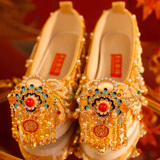Floral Embroidered Hand Beaded Shoes SE23373