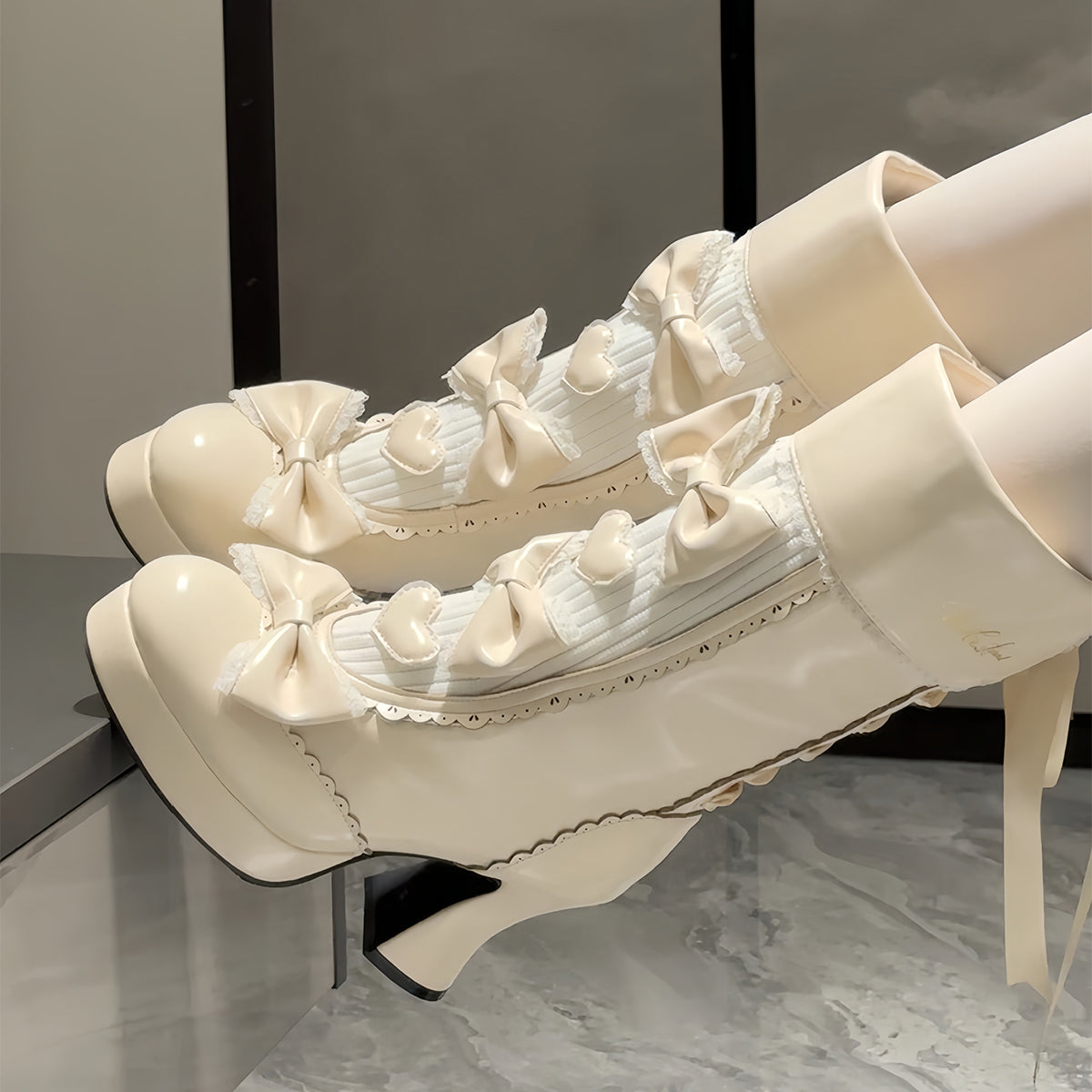 Gothic Lolita Platform Boots Adorned with Black Bows SE23796