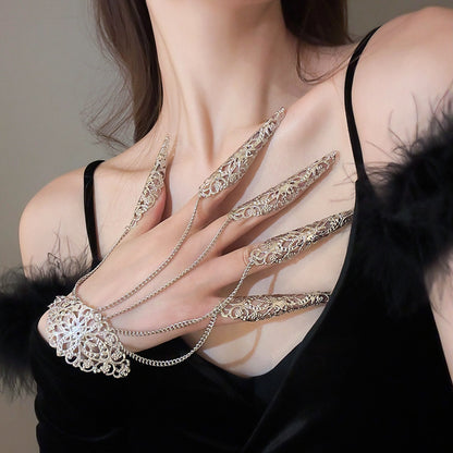 Hollow Nail Bracelet SE23659