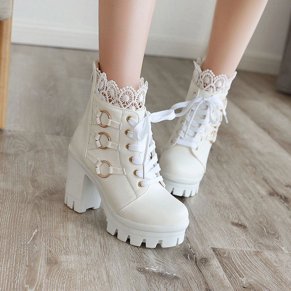 Lace Chunky Heel Boots SE22961
