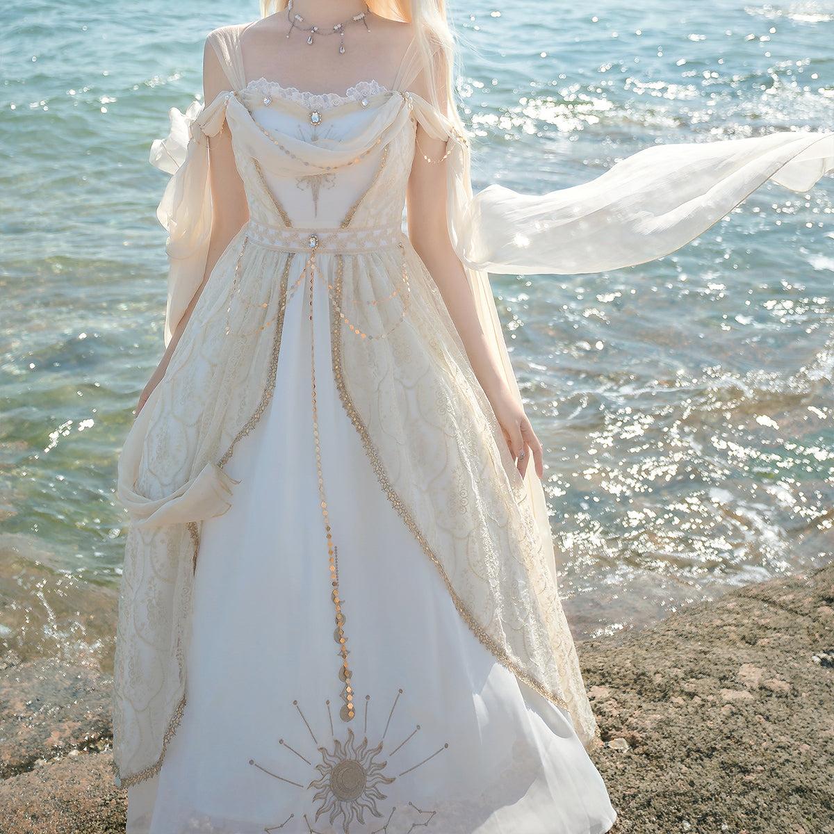 Lace Star Moon dress SE23337