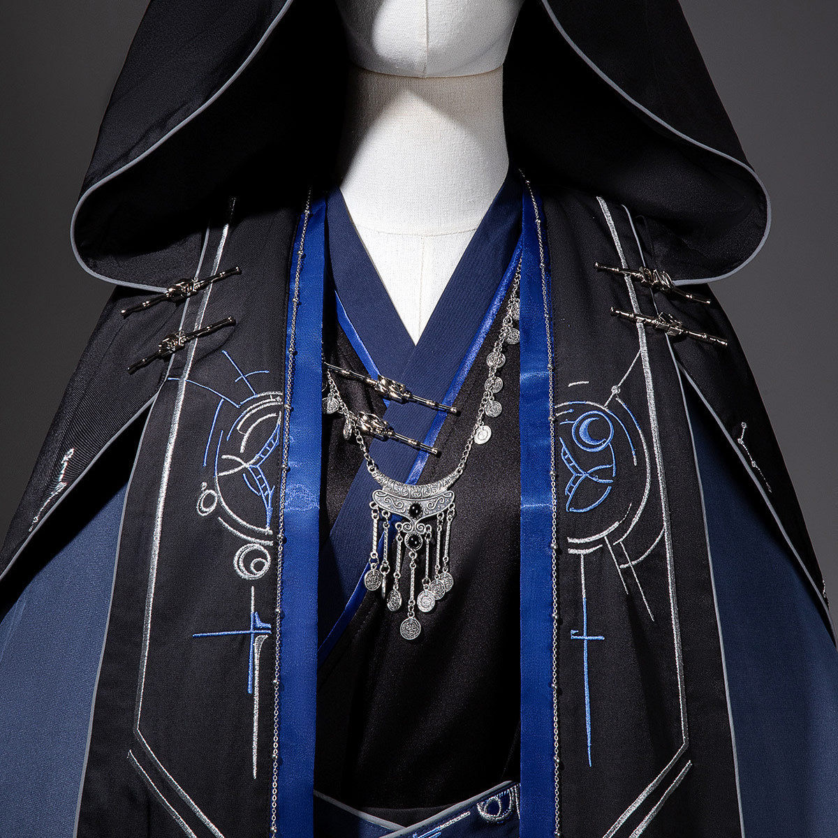 Starry Night Tassel Dress with Hooded Cape SE23842