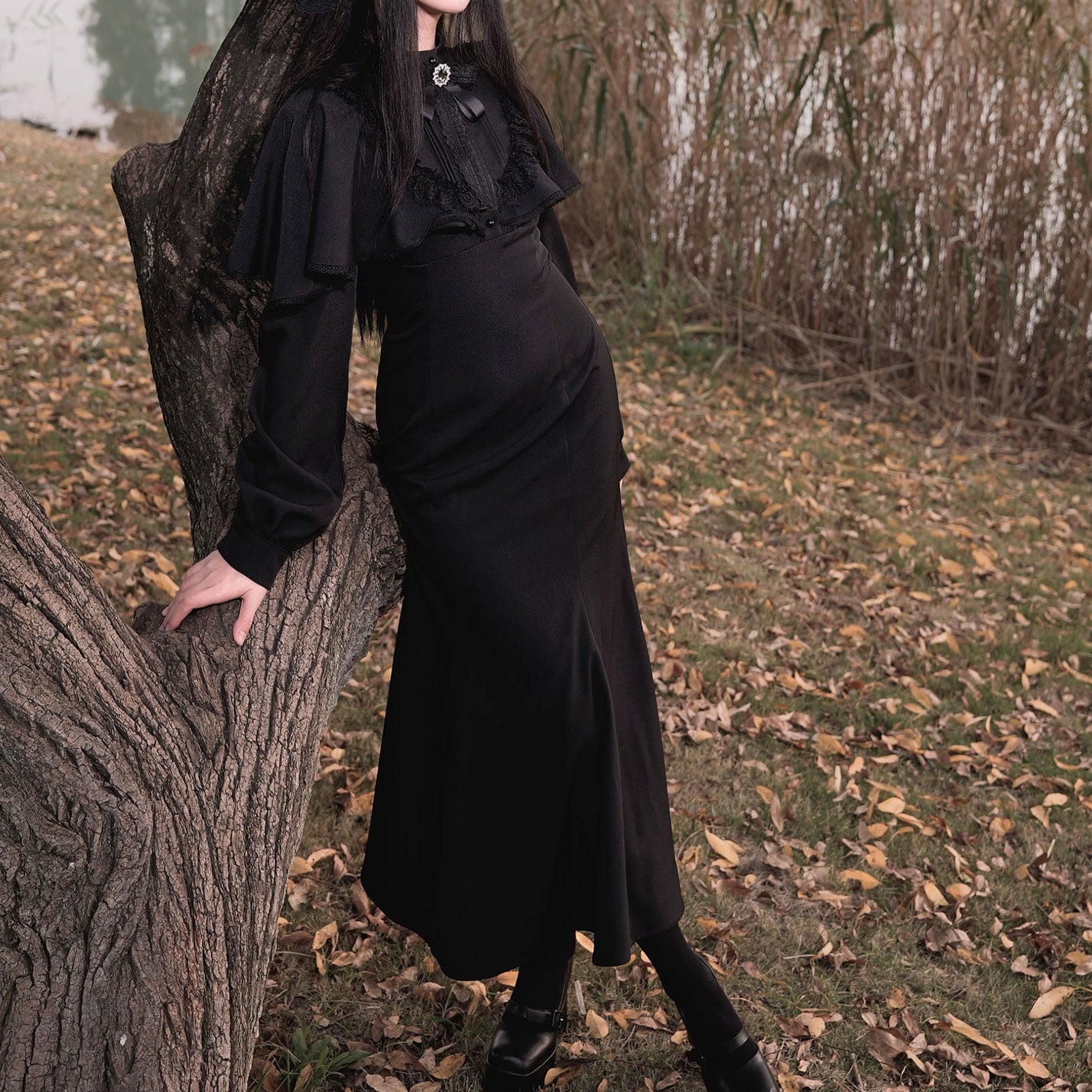 Vintage Black Fishtail Dress SE23448