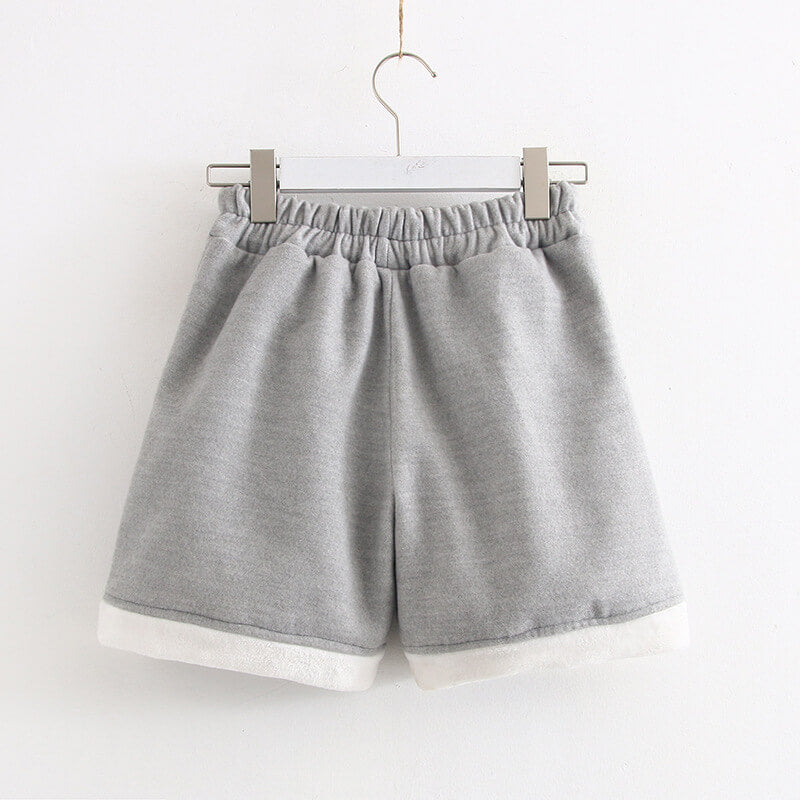 Cat Eating Fish Woolen Shorts SE20640