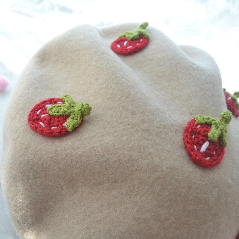 Strawberry Beret SE21834