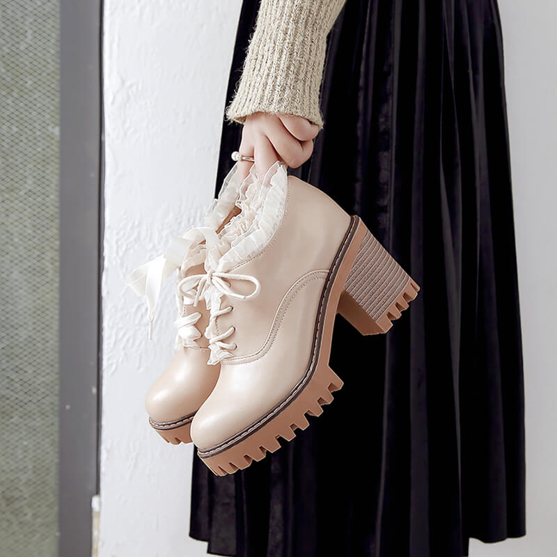 Sweet Lace Student Shoes SE20405