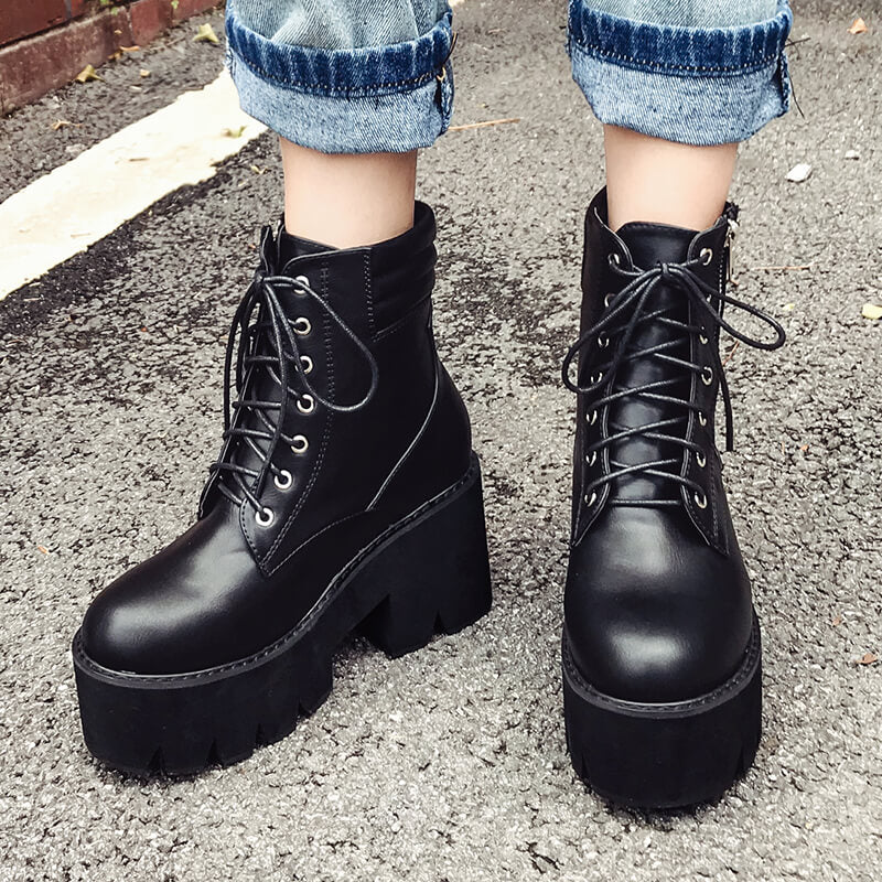 Round toe motorcycle boots hotsell